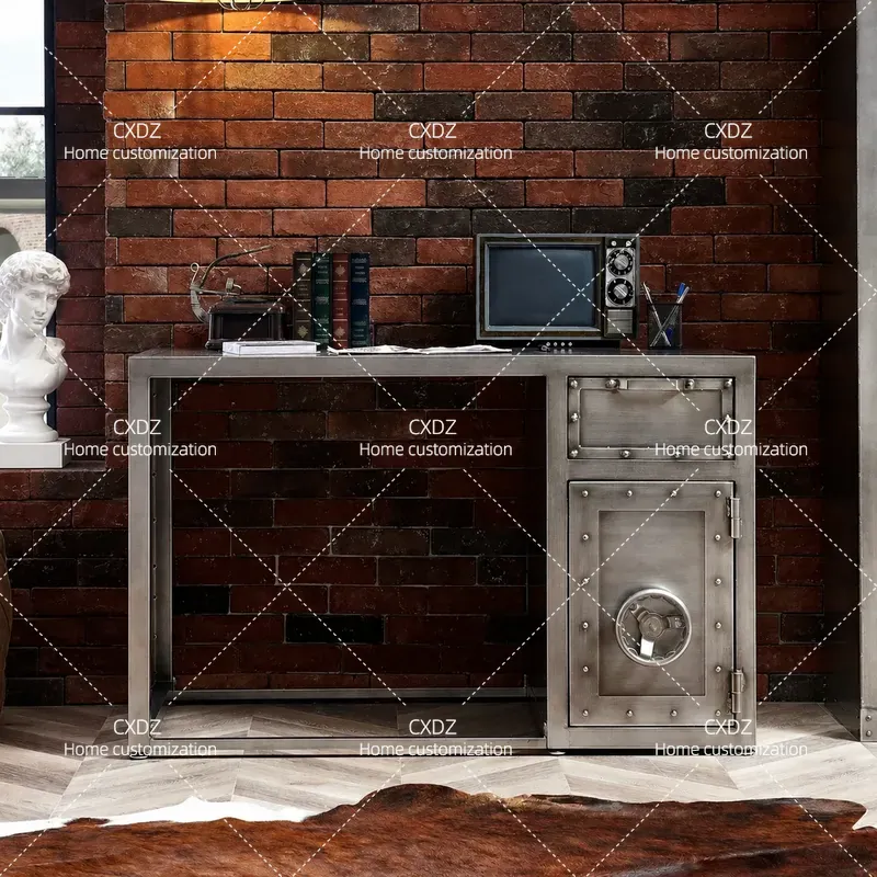 Esports Gaming Industry - Industrial Style Computer Desk E-sports Gaming